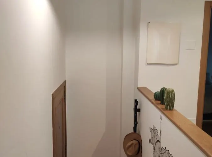 Apartment Wanderlust Maria Pita *